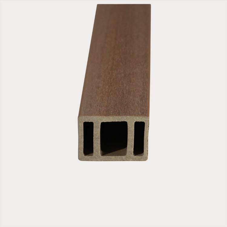 Perfil PHR 102x52 mm WPC Tubular